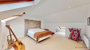 top bed EDITED- click for photo gallery